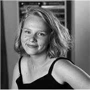 Professeur de musique avec expérience donne des leçons de piano à distance ou en personne (Strasbourg) en français ou en russe